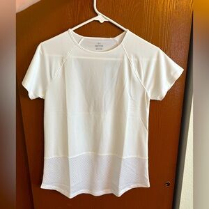 Women's Under Armour Shirt Open Back Size Small
